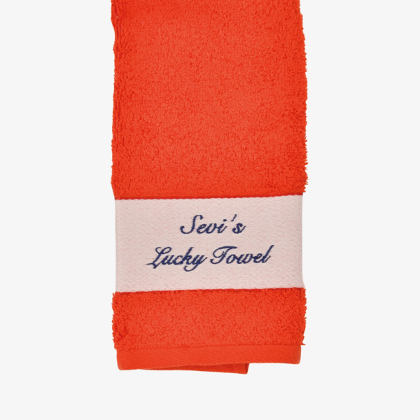 Personalisiertes Golfhandtuch in rot
