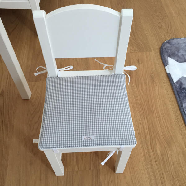 Sitzbezug von felilu für IKEA-Kinderstuhl Ansicht oben