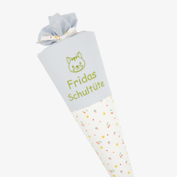 Schultüten mit Name und Motiv